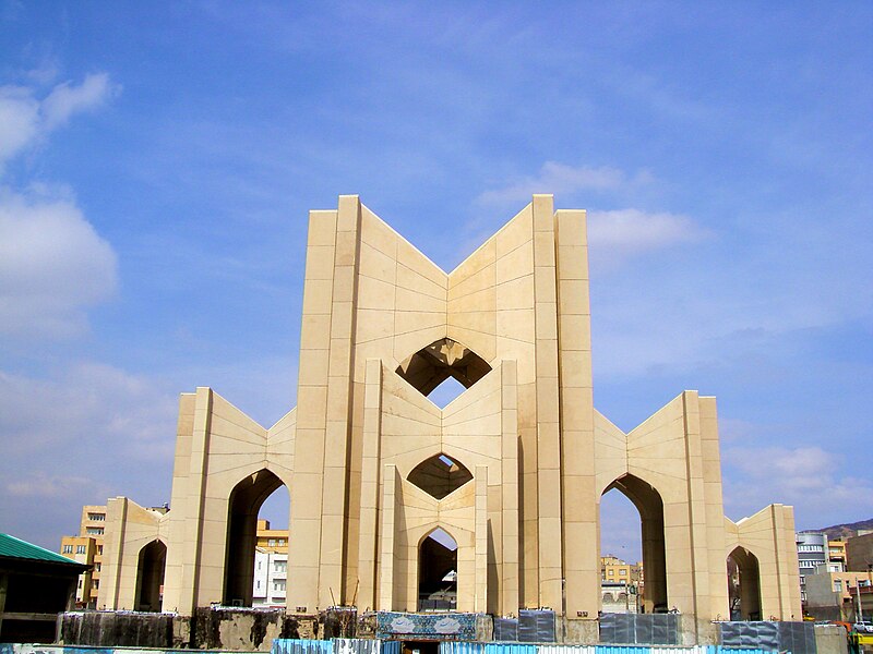معماری مقبره الشعرا تبریز
